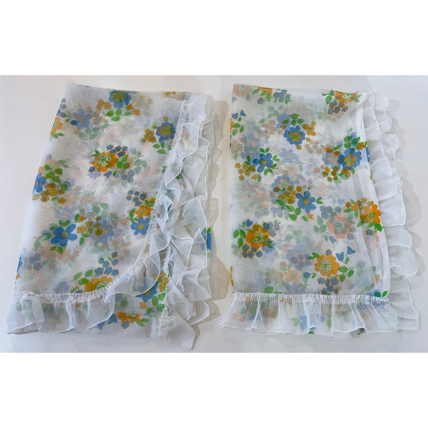 Vintage 80s ruffled panels, green blue flowers