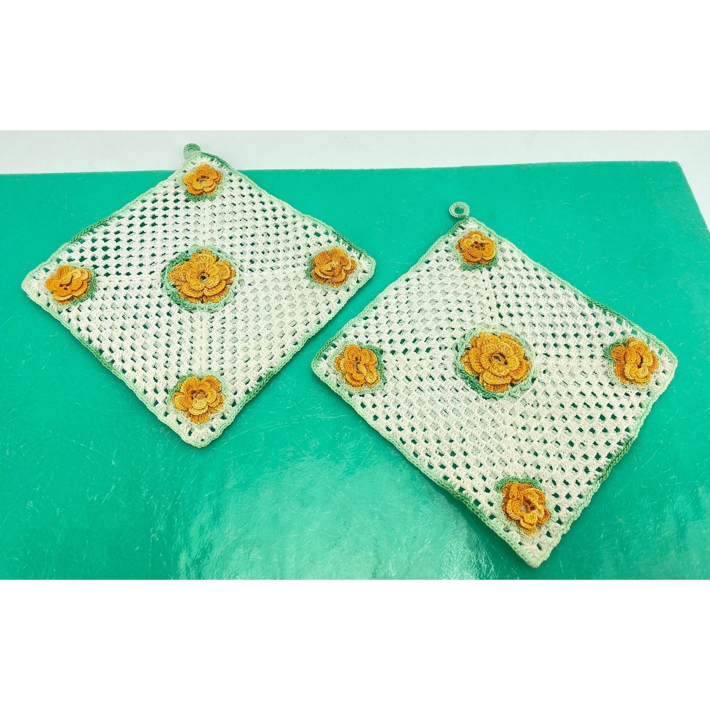 Vintage 60s crochet potholders