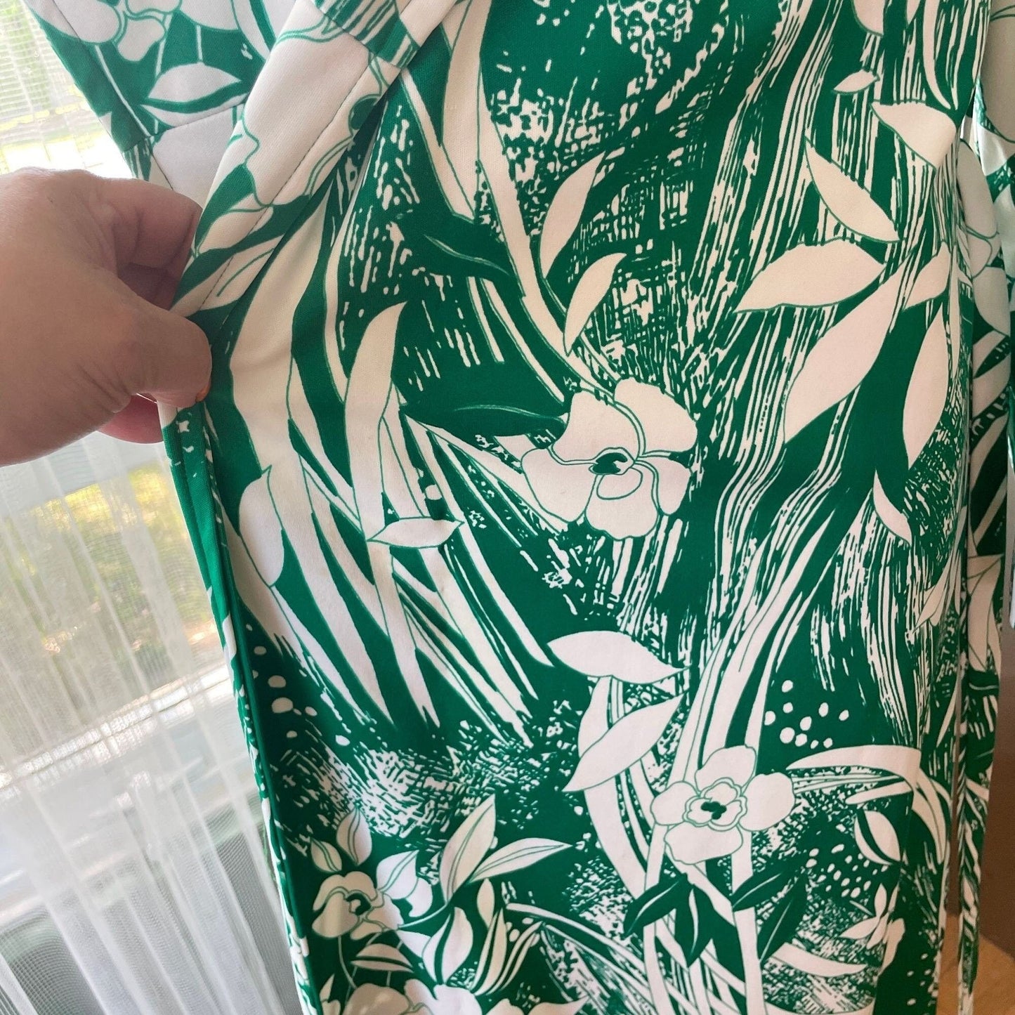 Vintage 70s house dress, green floral