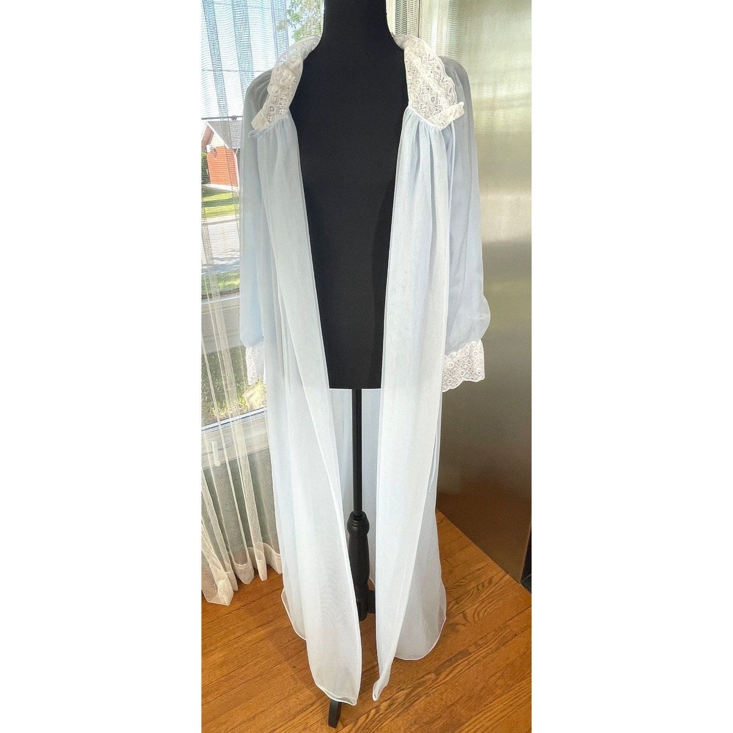 Vintage 1960s peignoir, blue chiffon, bridal honeymoon wear