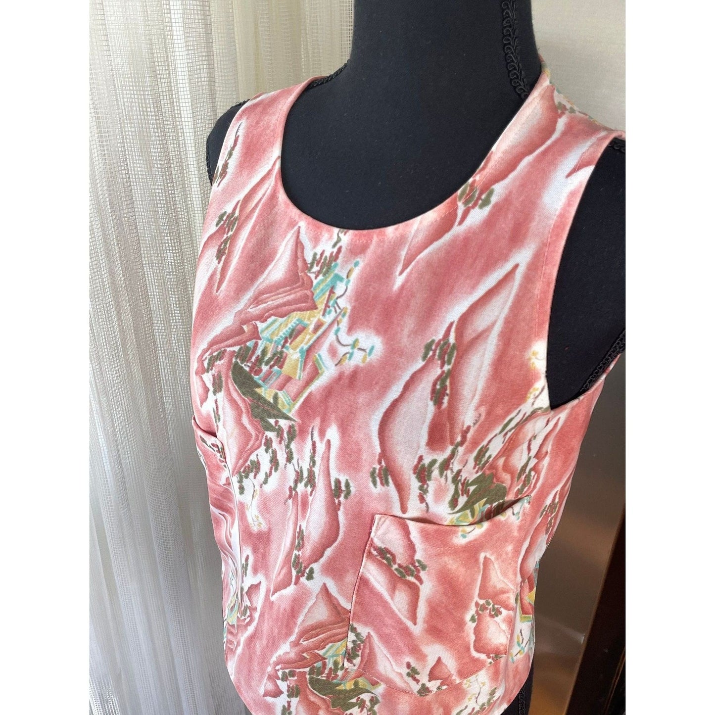 Vintage 80s tank top with pockets, pink abstract pattern