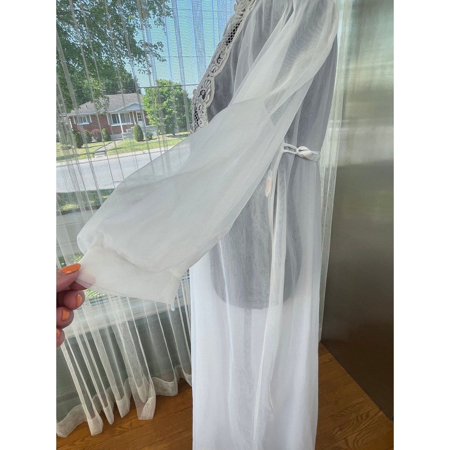 Vintage 1960s peignoir, white chiffon, bridal honeymoon wear