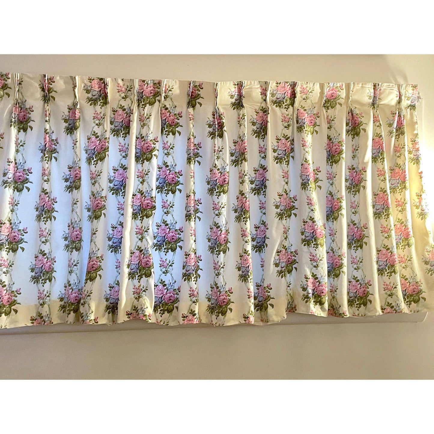 Vintage 70s pleated curtain