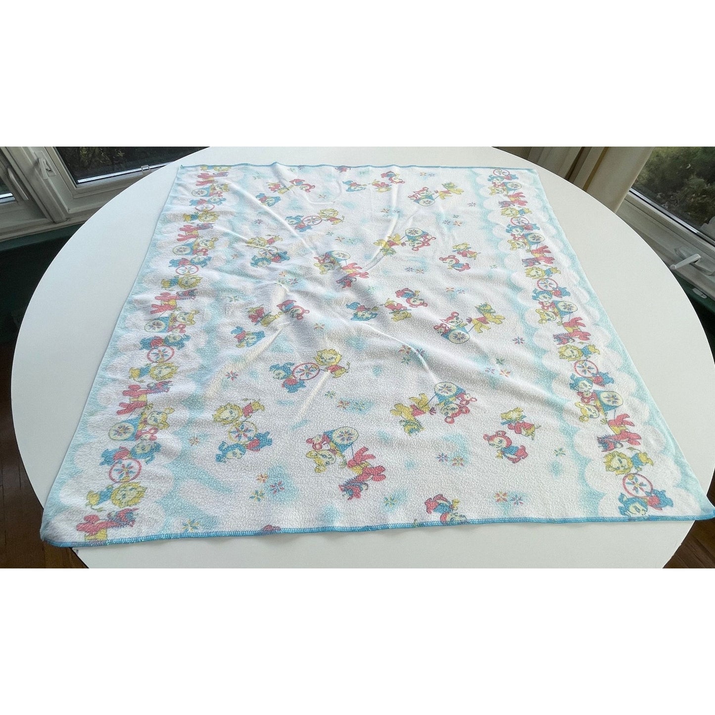 Vintage 60s baby blanket