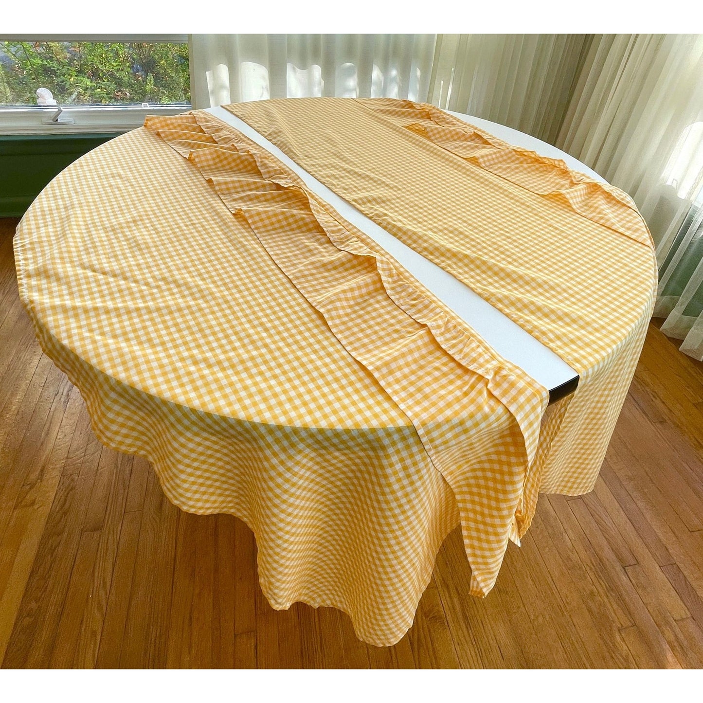 Vintage 70s valance curtain, yellow white checkered