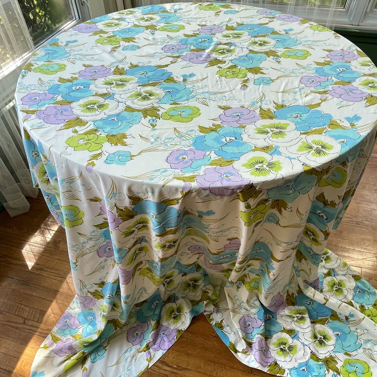 Vintage 70s double size flat sheet, Varitex