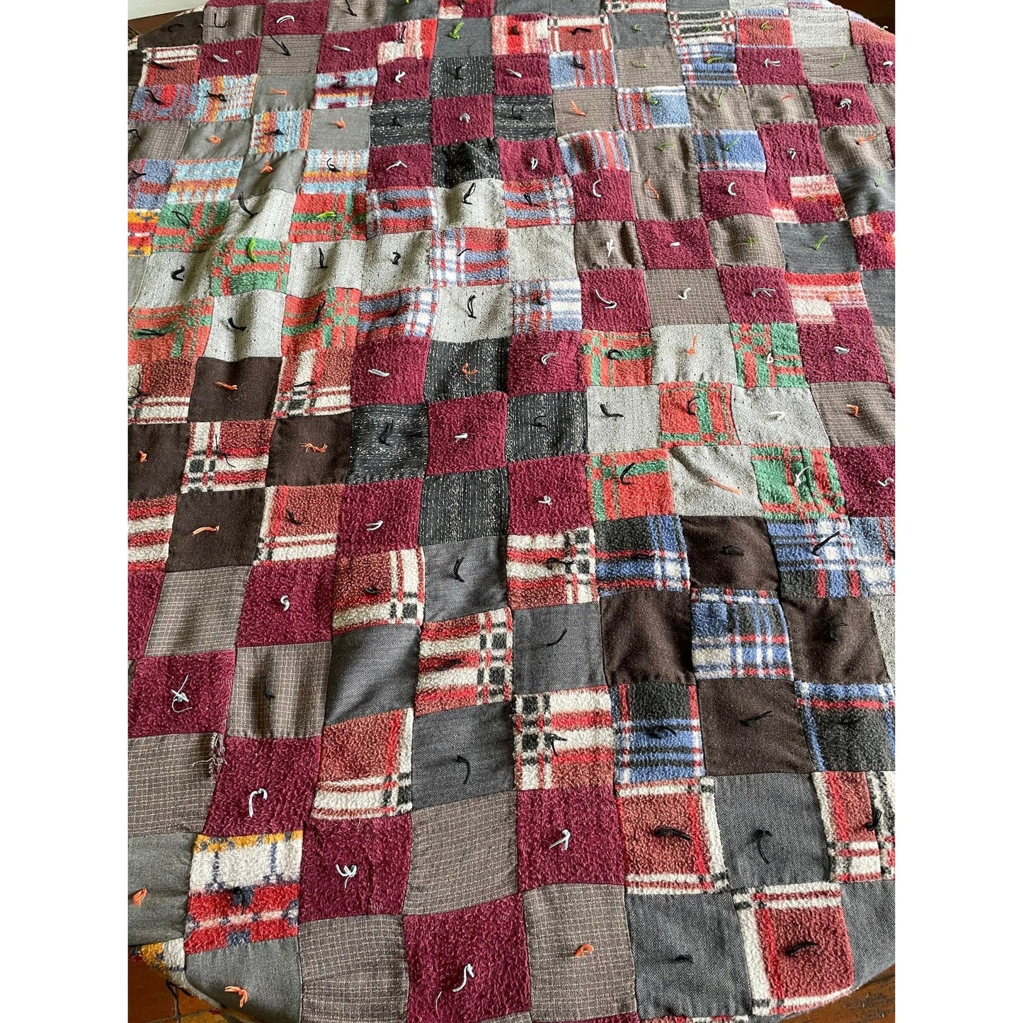 Vintage 70s handmade quilt, throw