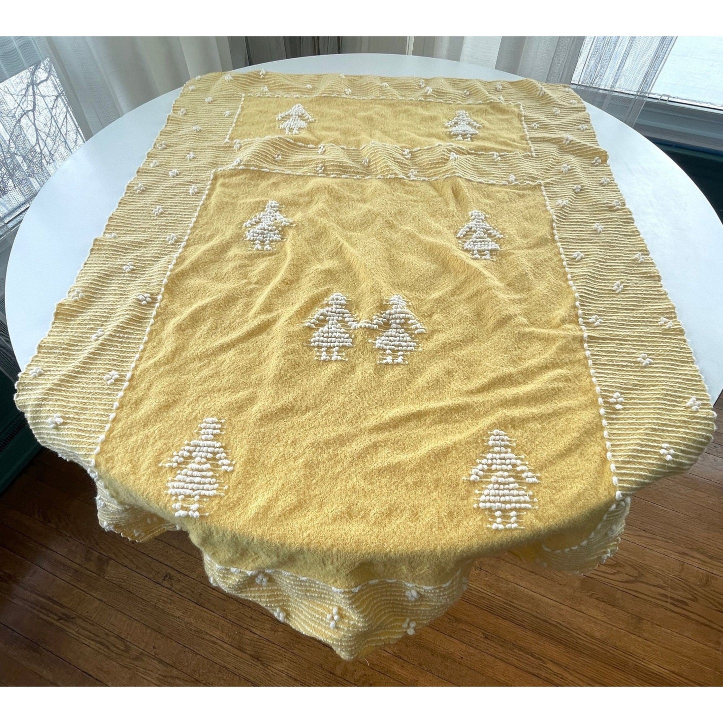 Vintage Murray Bay throw blanket, Canadian Steamship Lines
