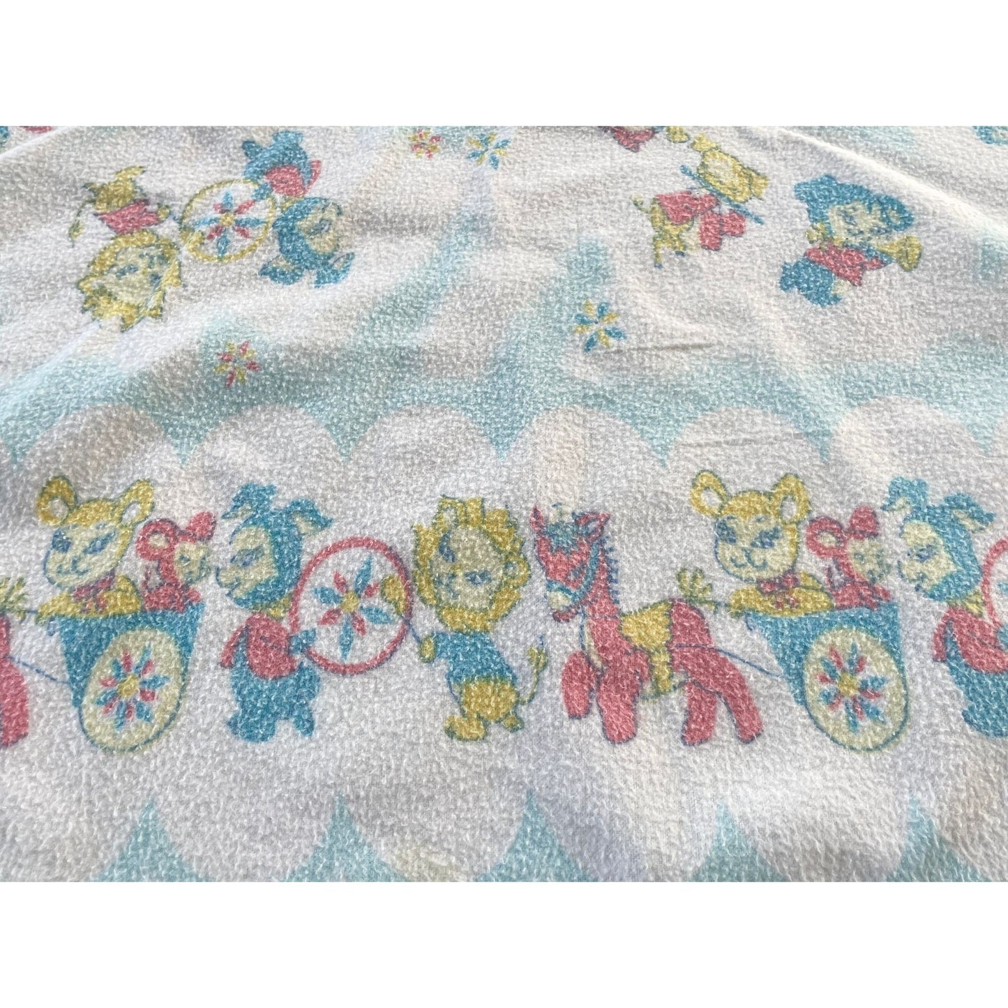 Vintage 60s baby blanket