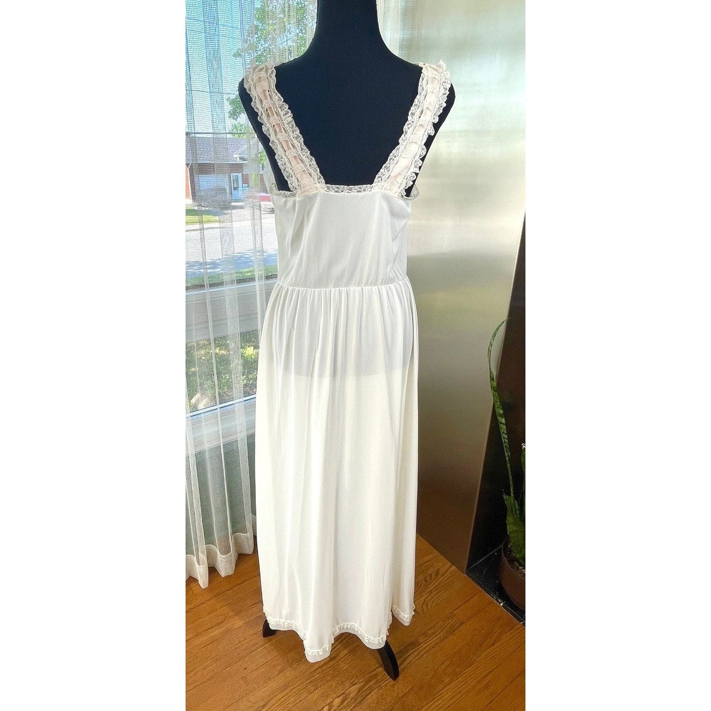 Vintage 1950s night dress, Luxite by Kayser slip on sheer negligee