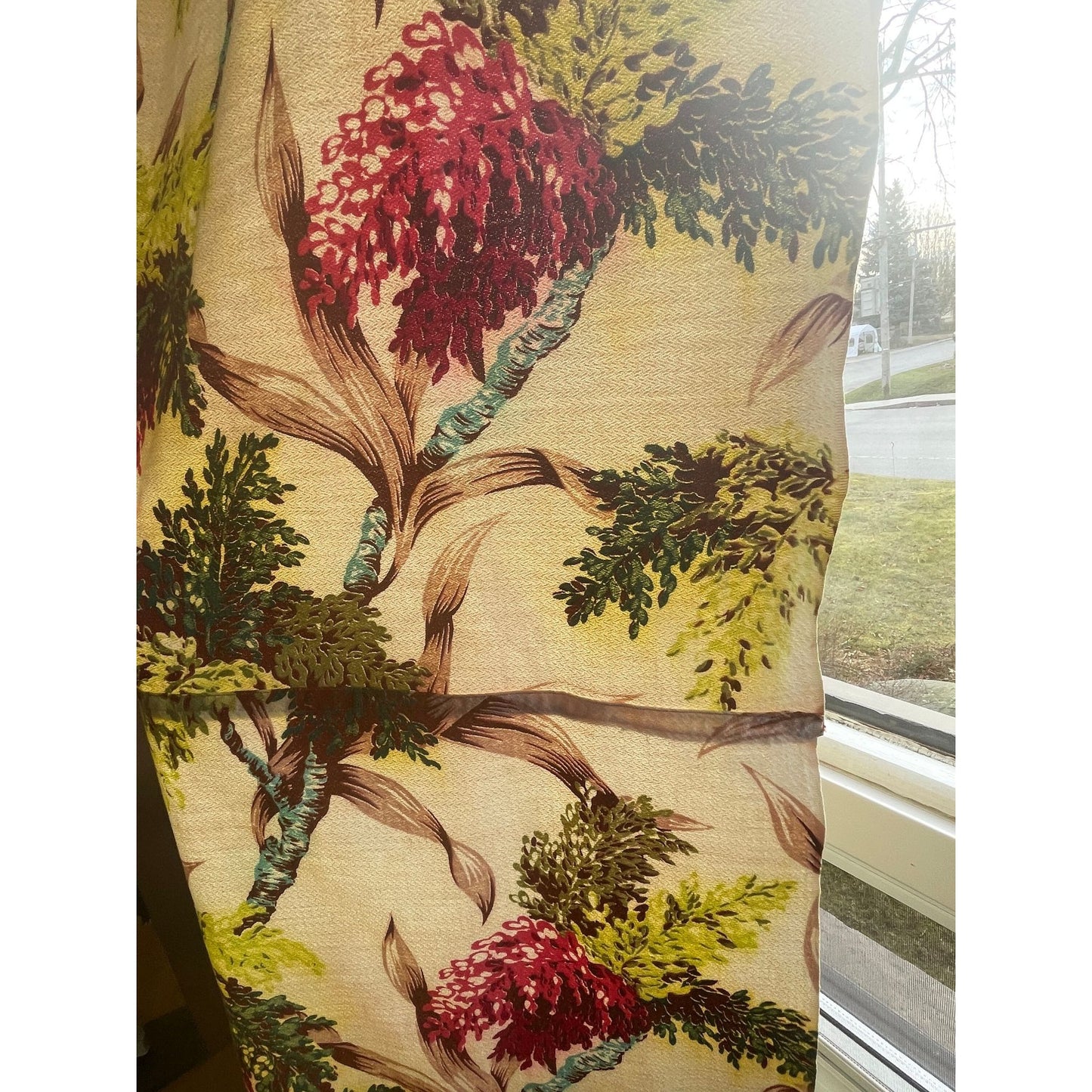 Vintage 50s barkcloth tropical flowers curtain