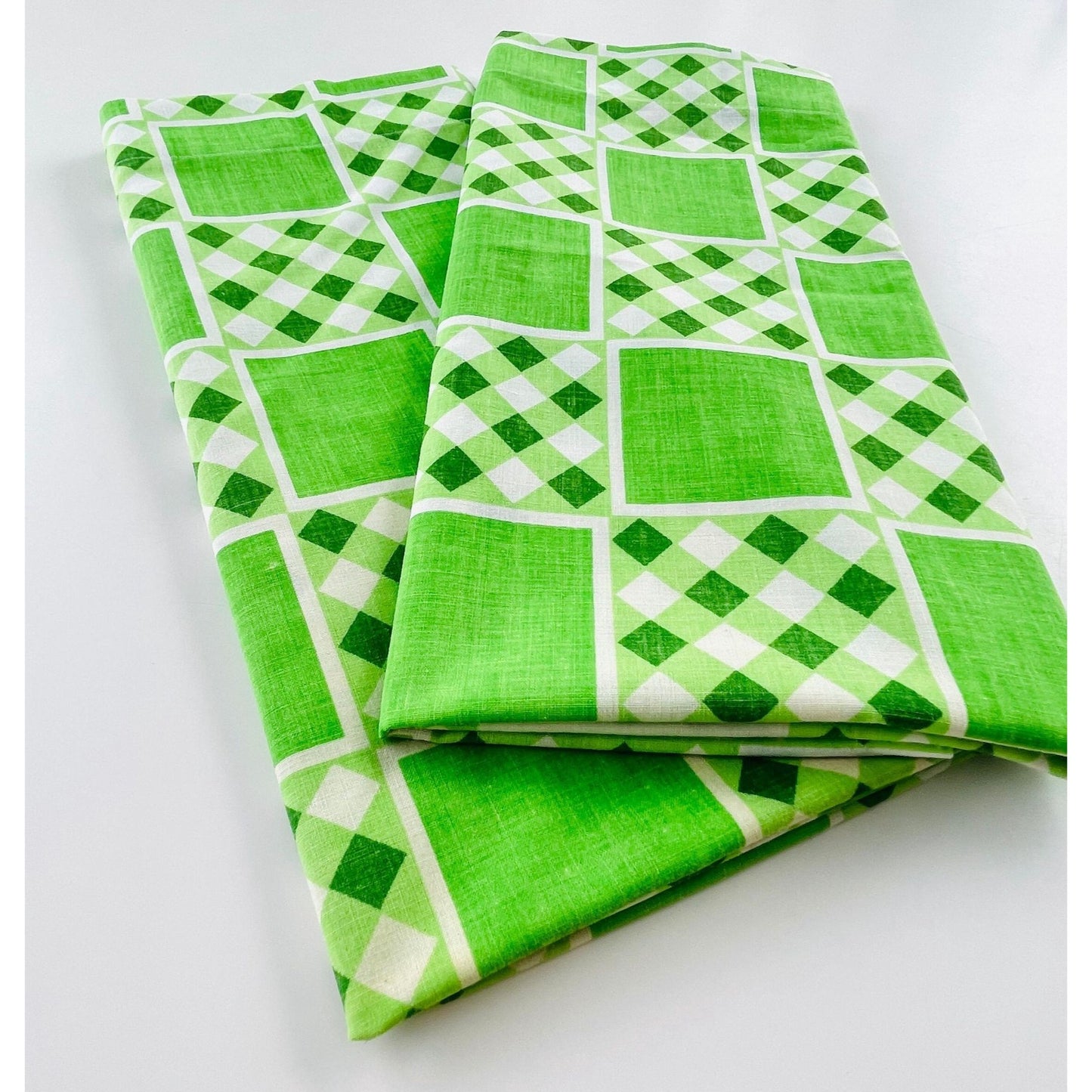 Vintage 80s pillowcases, green geometric pattern, Truprest