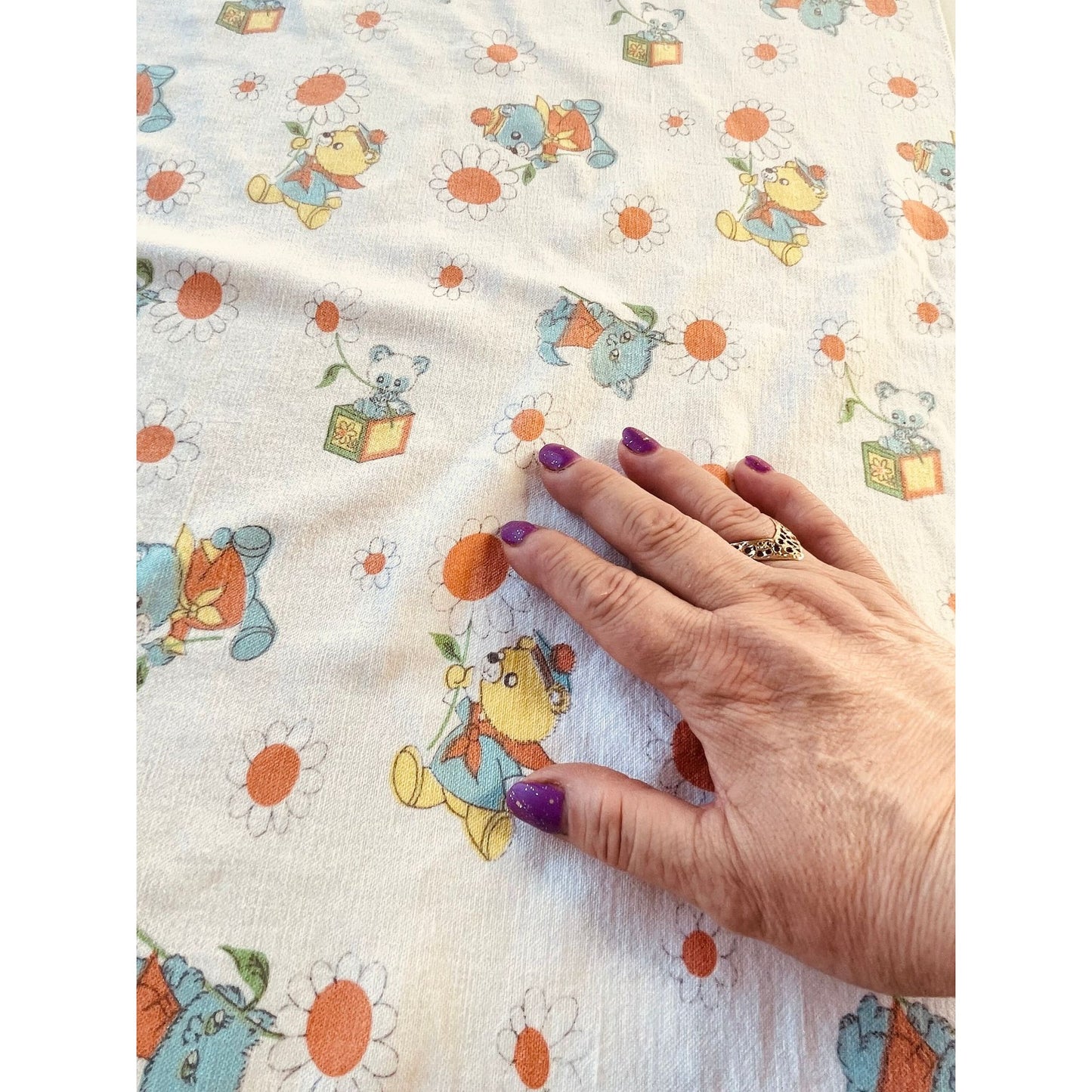 Vintage 70s baby blanket