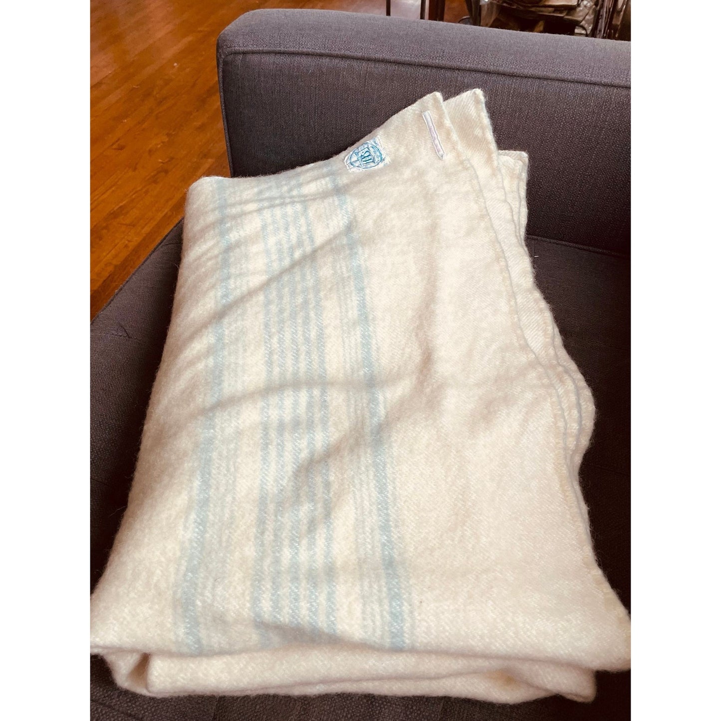 Vintage Mid Century 100% wool blanket, Horn Brothers