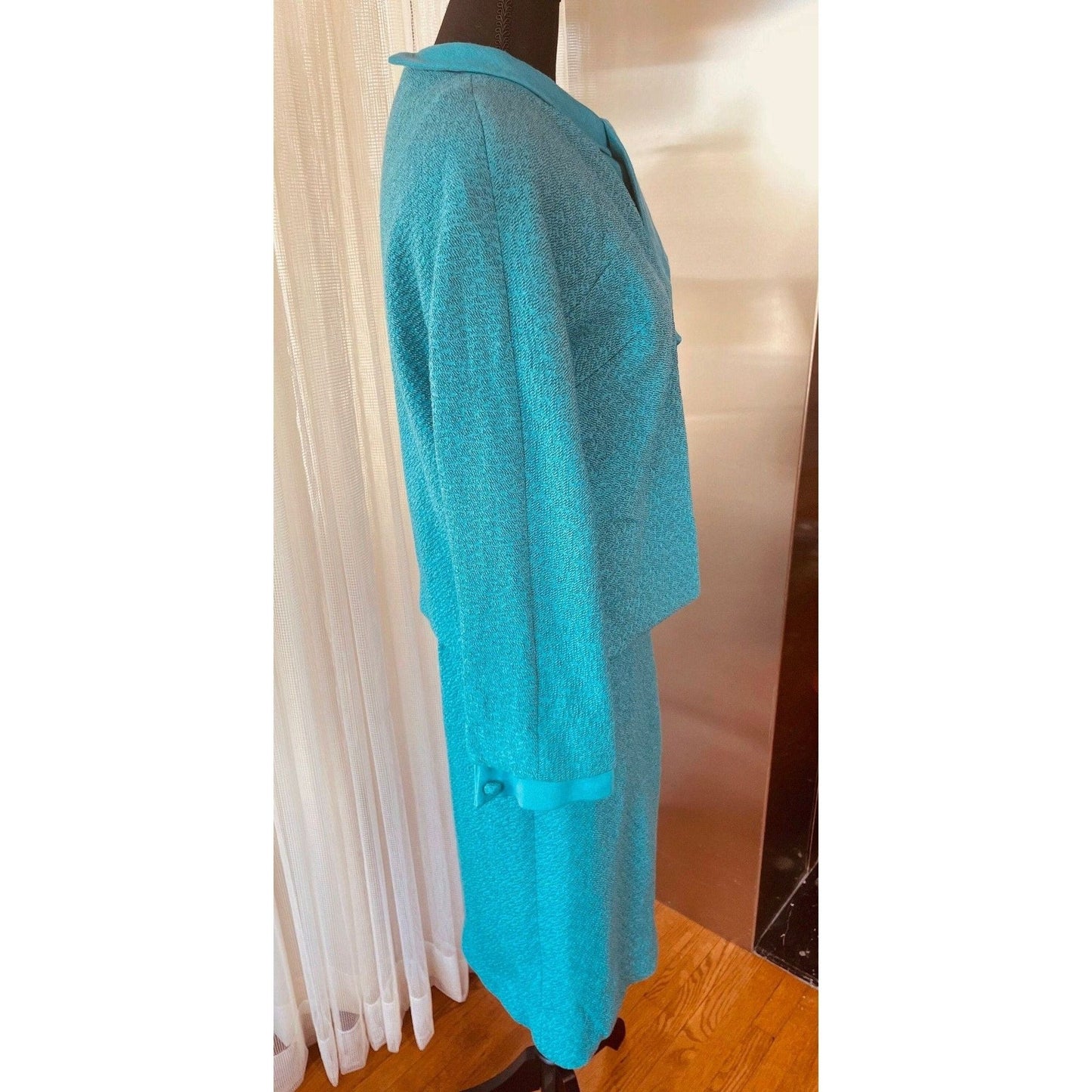 Vintage 1960s 3 pieces suit, 100% wool, teal jacket, top and straight skirt, AlJean