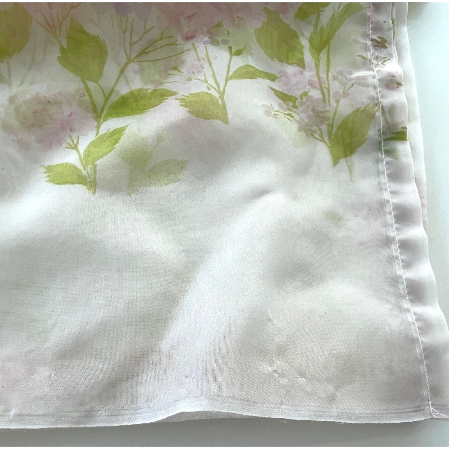 Vintage 80s shower curtain, pink floral