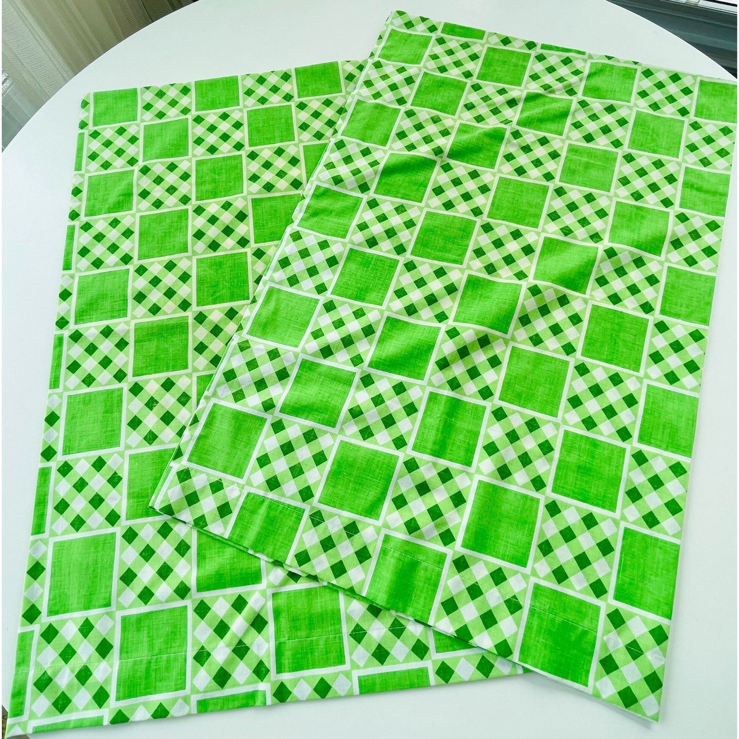 Vintage 80s pillowcases, green geometric pattern, Truprest