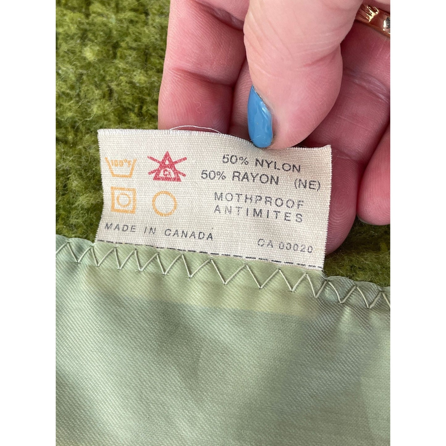 Vintage 80s weave green blanket, double / full size blanket