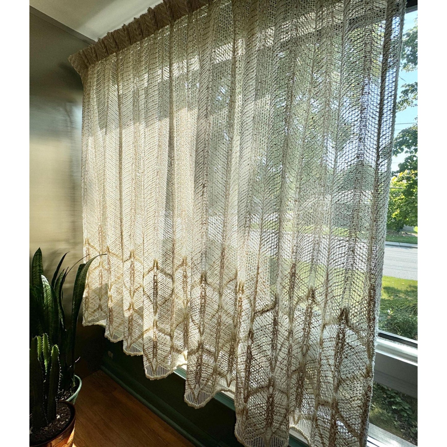 Vintage 70s pleated curtain, beige brown leaves pattern, mesh panel