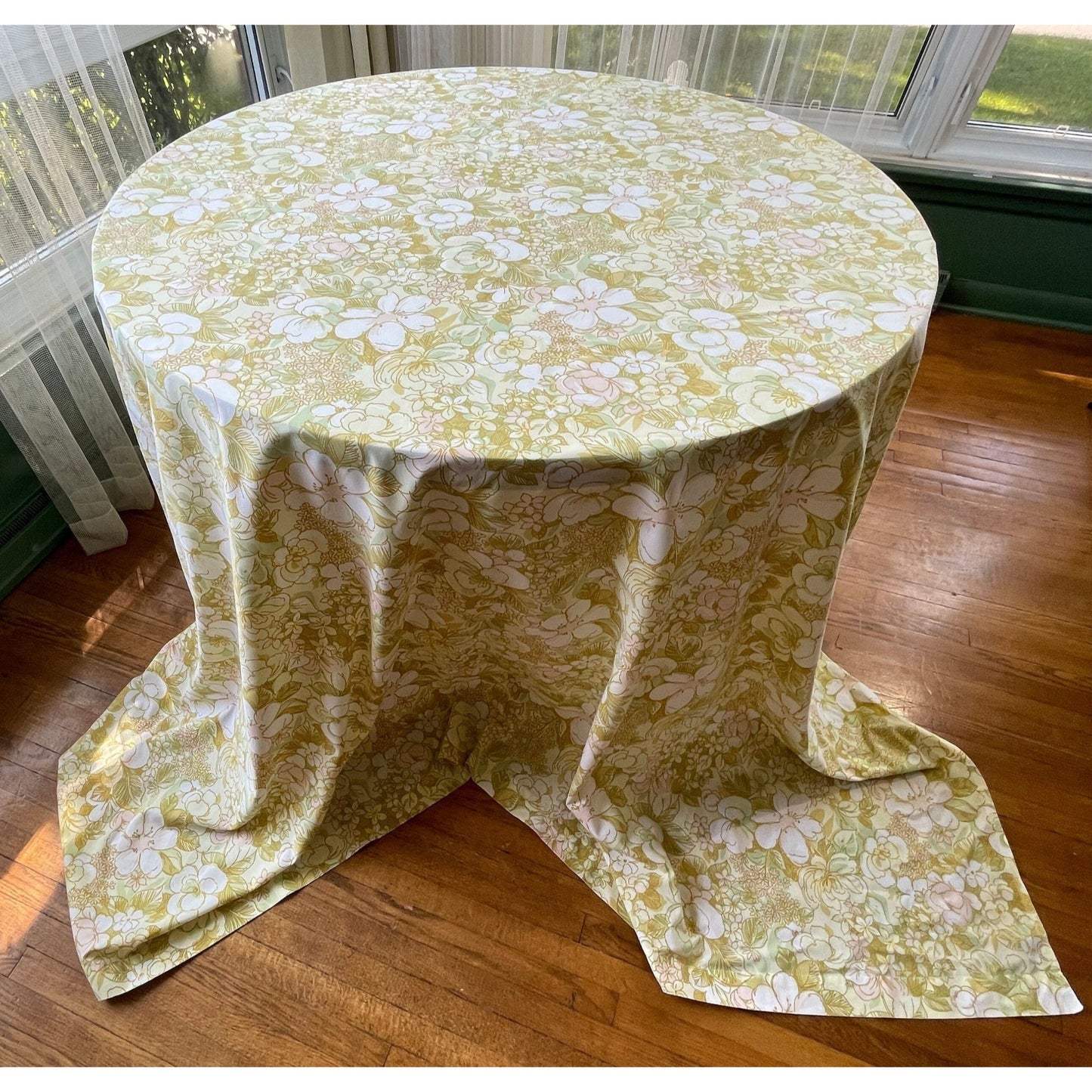Vintage 70s King size flat sheet