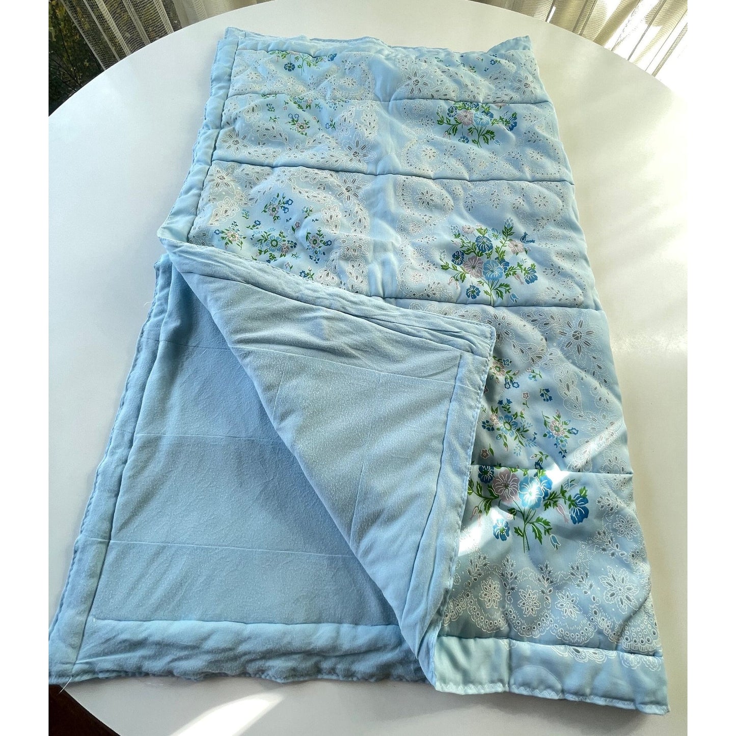 Vintage 60s baby dundee, quilted throw blanket