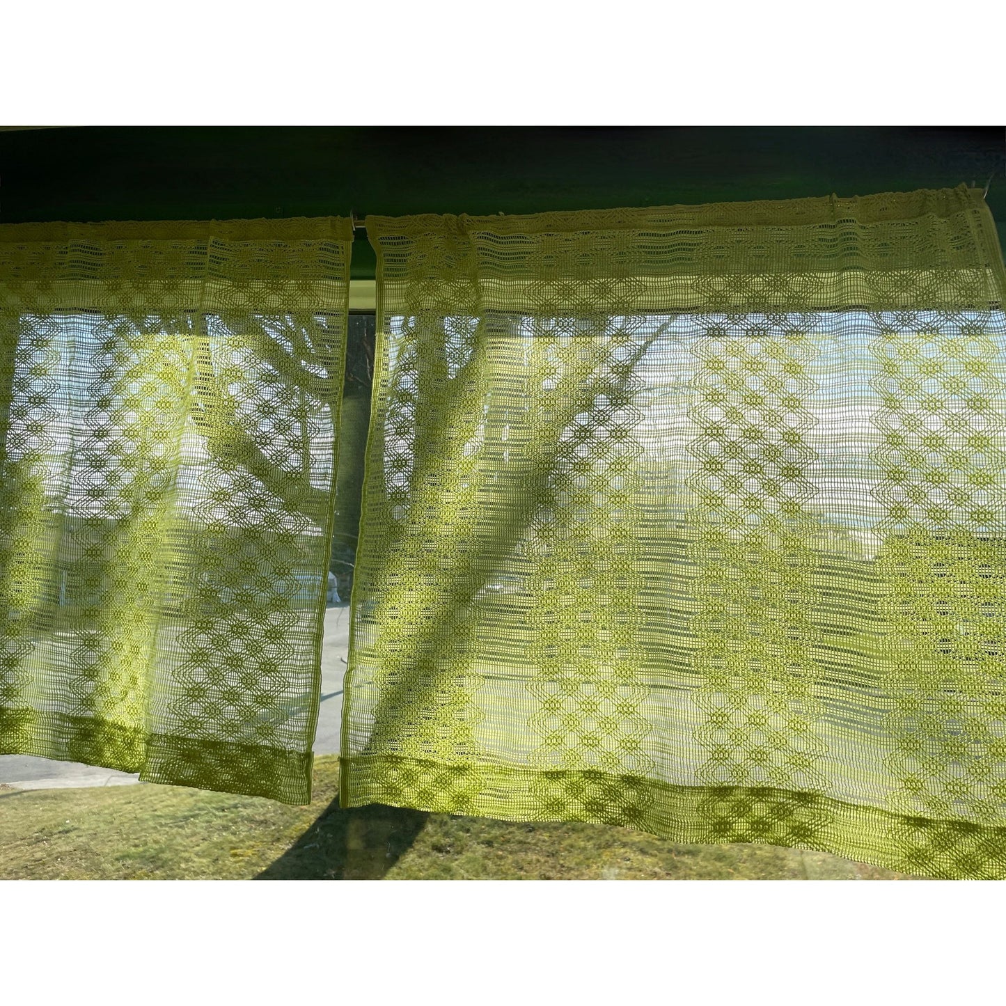 Vintage 70s mesh green sheer curtain