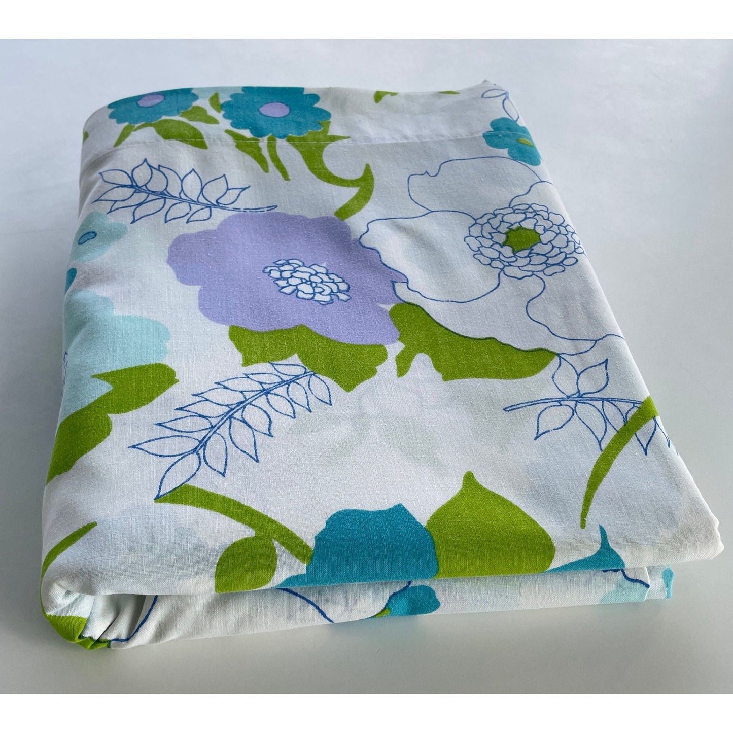 Vintage 70s flat sheet, queen / double size bed, TruPrest