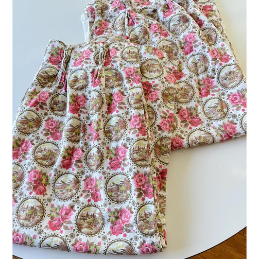 Vintage 1960s pleated curtain, Provencal roses and country pattern