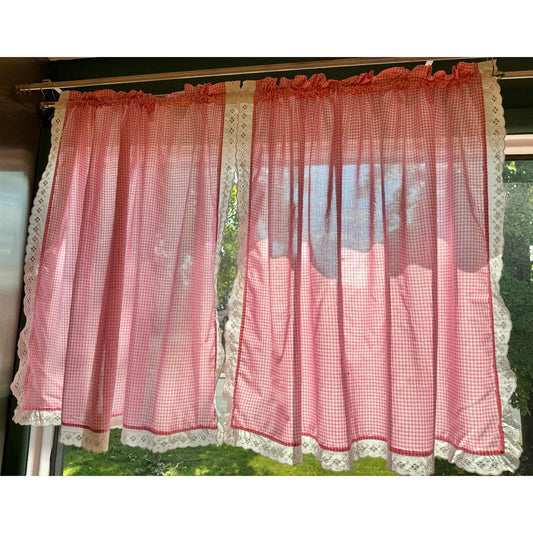 Vintage 70s curtain, pink white checkered, ruffled door or window panel