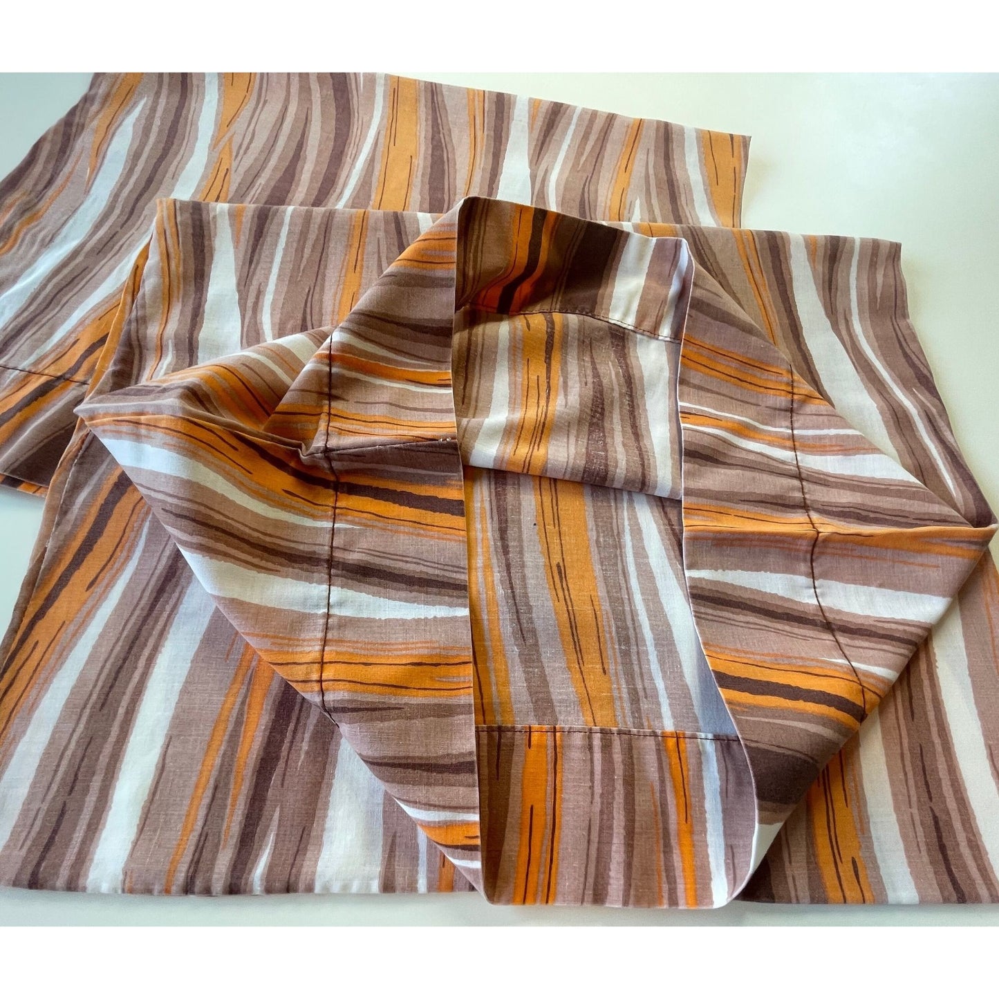 Vintage 70s pillowcases set, Wabasso