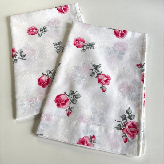 Vintage 70s pillowcases set, pink roses