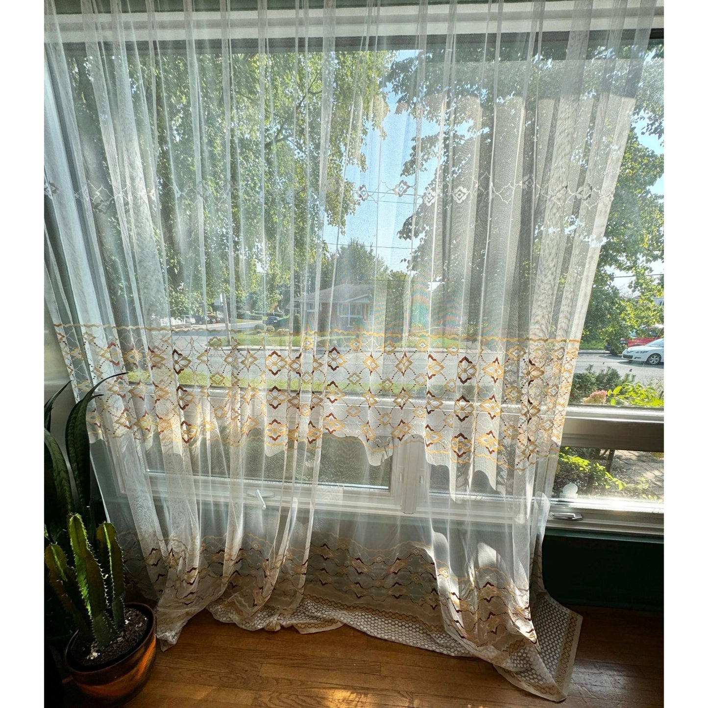 Vintage 70s pleated curtain, white mesh, brown tan embroidered groovy pattern