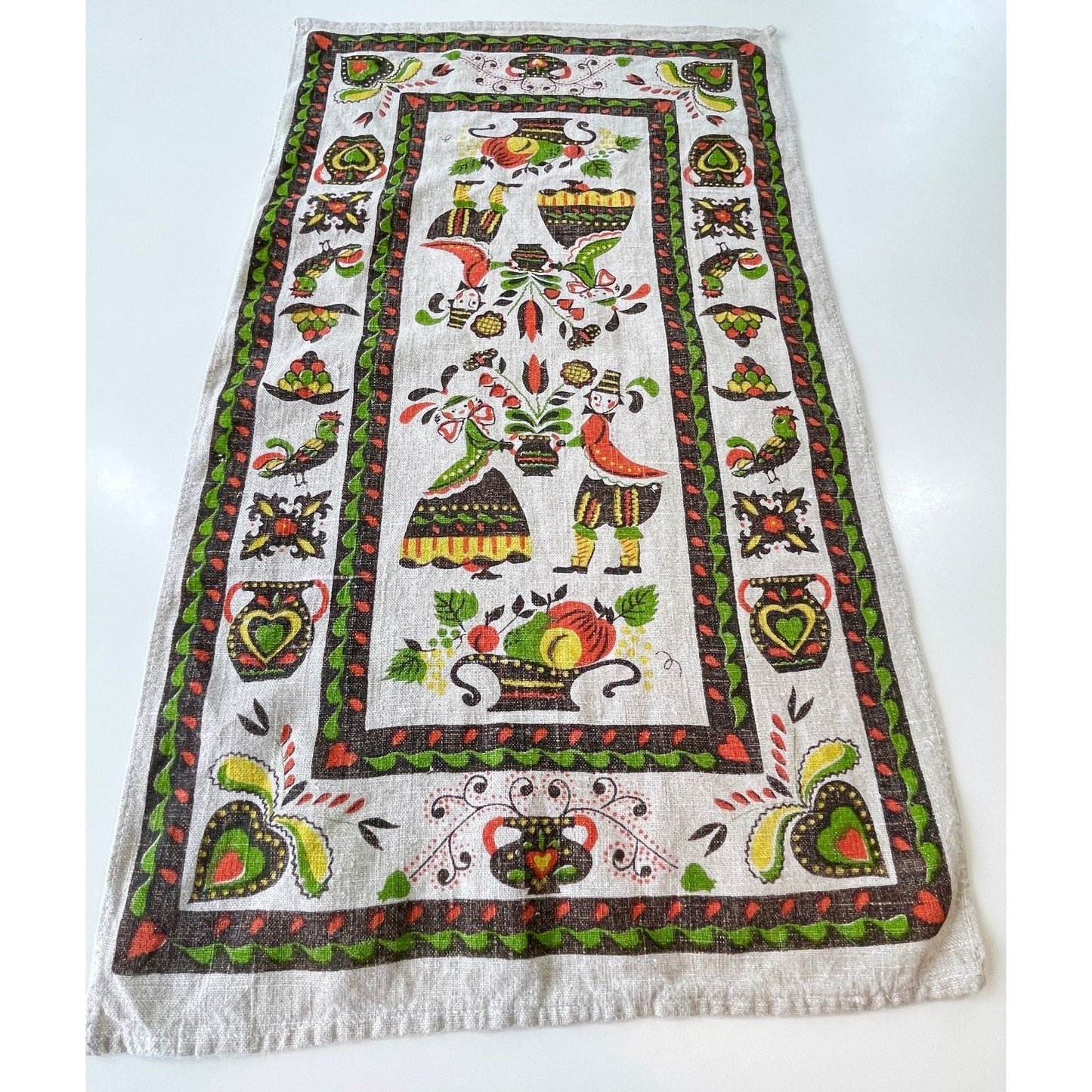 Vintage 1973 calendar tea and dish towels