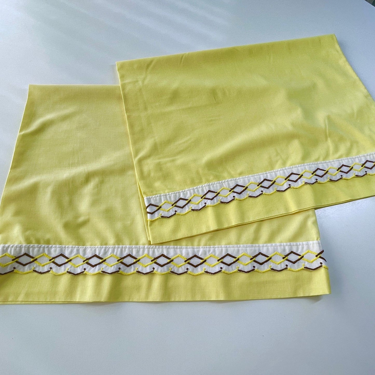 Vintage 70s pillowcases set, solid yellow with embroidered trim, TruPrest