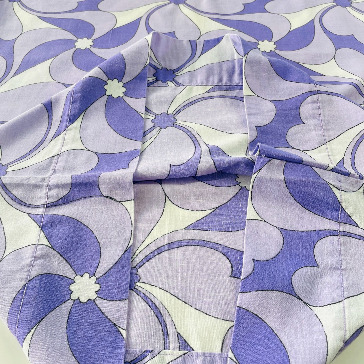 Vintage 70s pillowcase, purple pinwheel, Wabasso