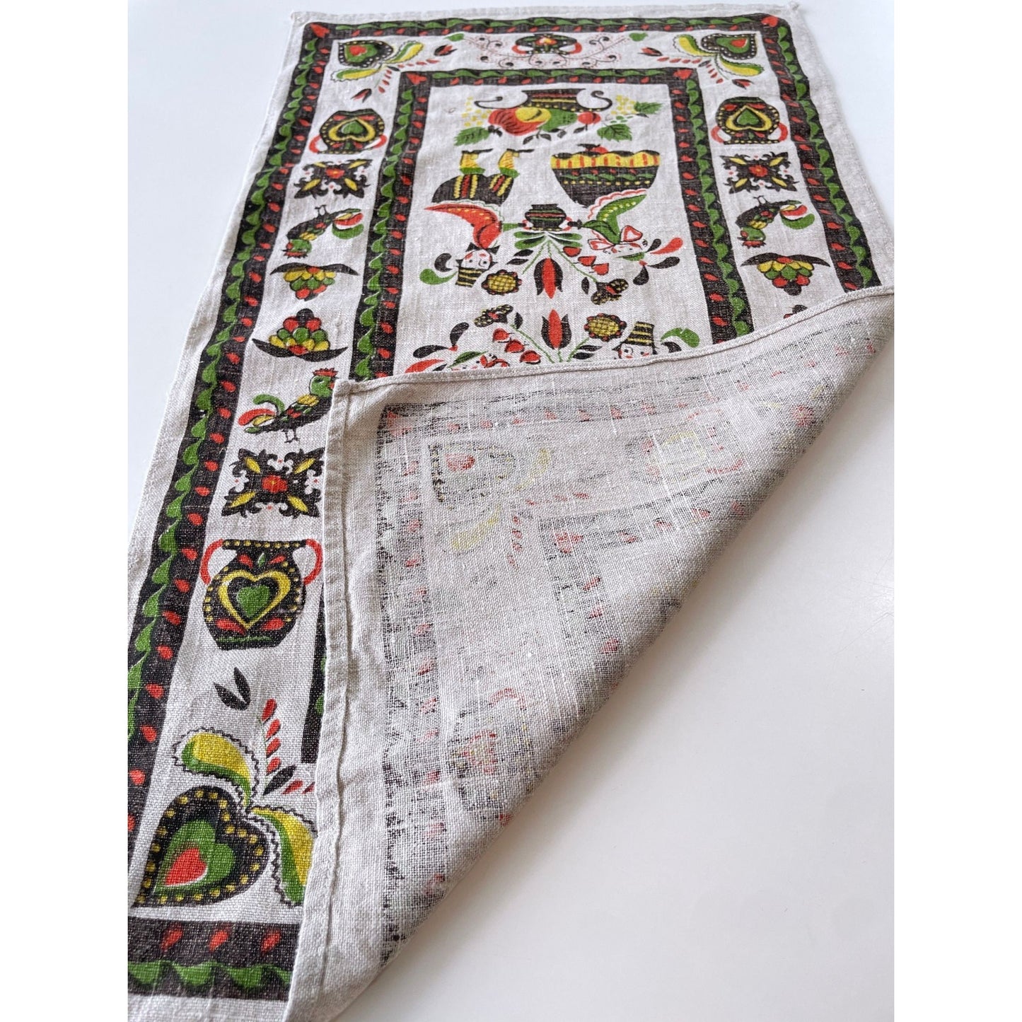 Vintage 1973 calendar tea and dish towels