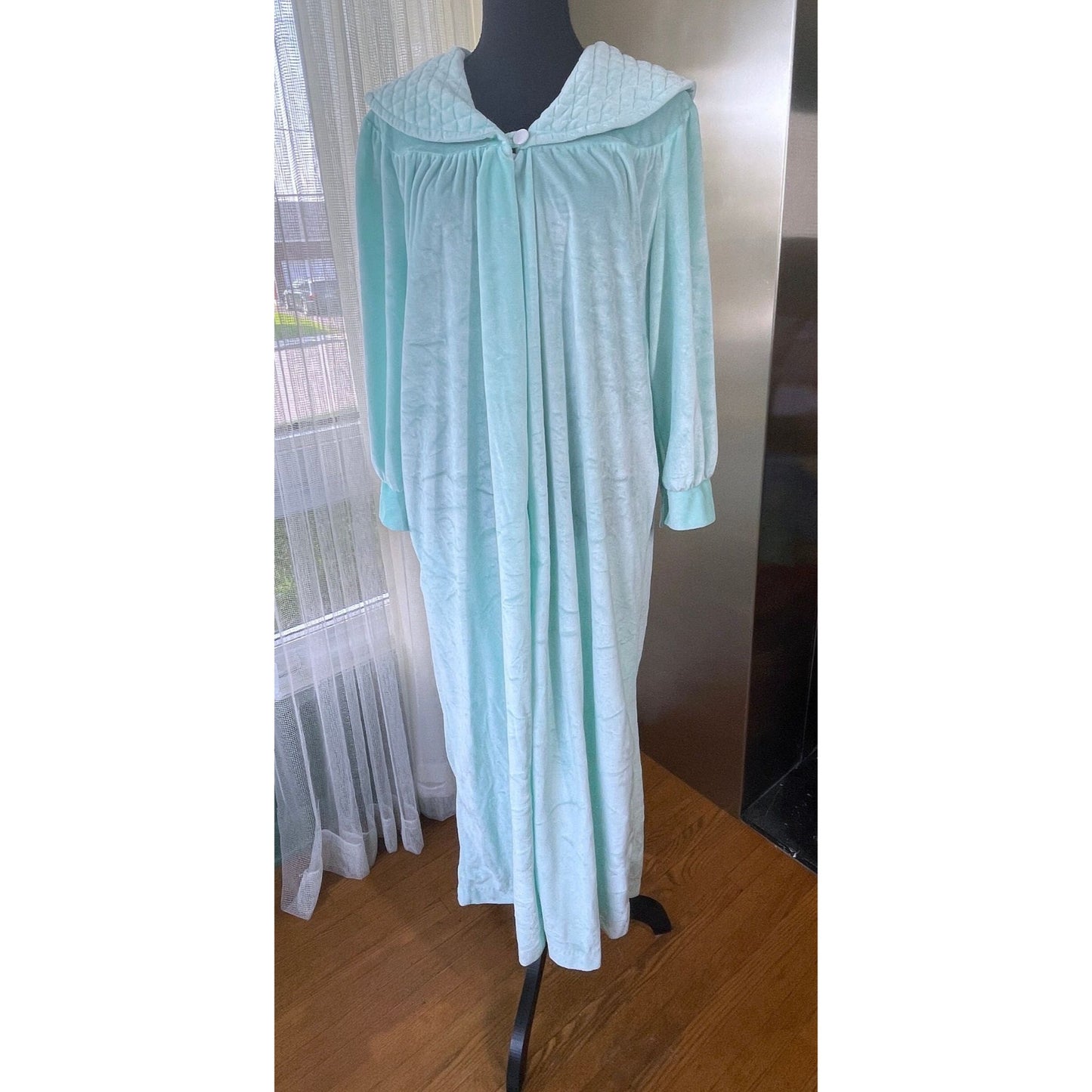 Vintage 1960s robe, sea foam teal blue velvet