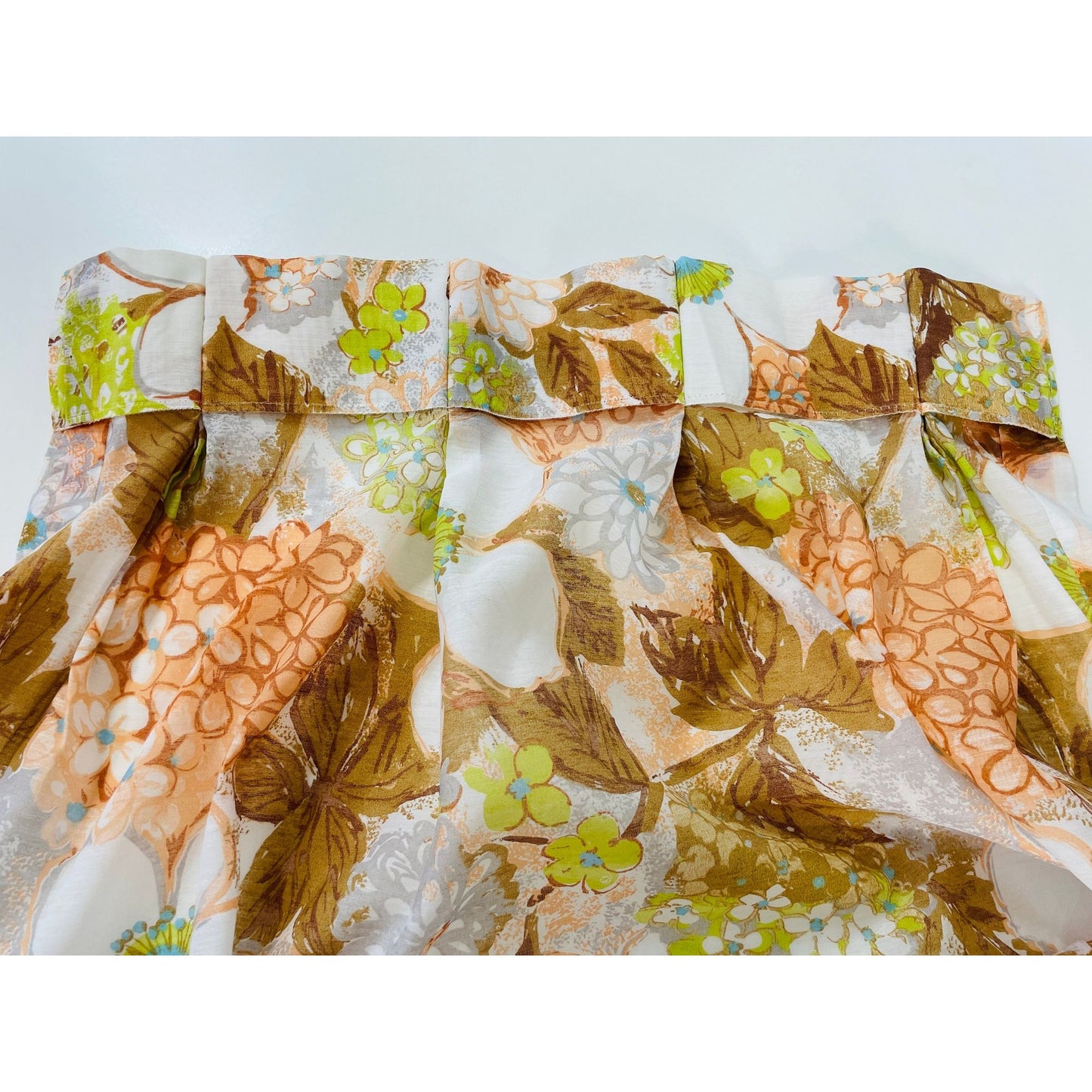 Vintage 70s pleated curtain, orange flowers, sheer panel