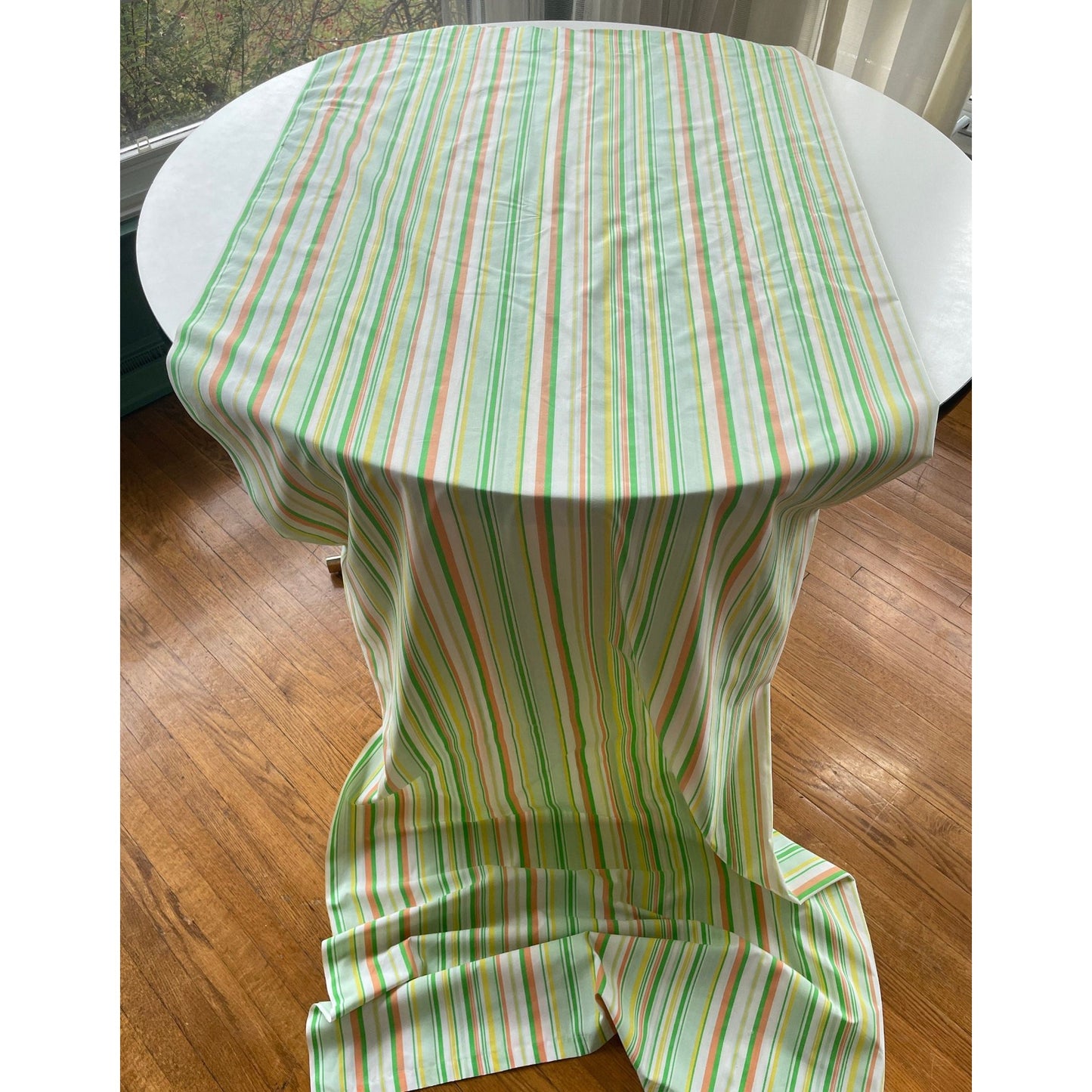Vintage 70s flat sheet,  full / double size bed