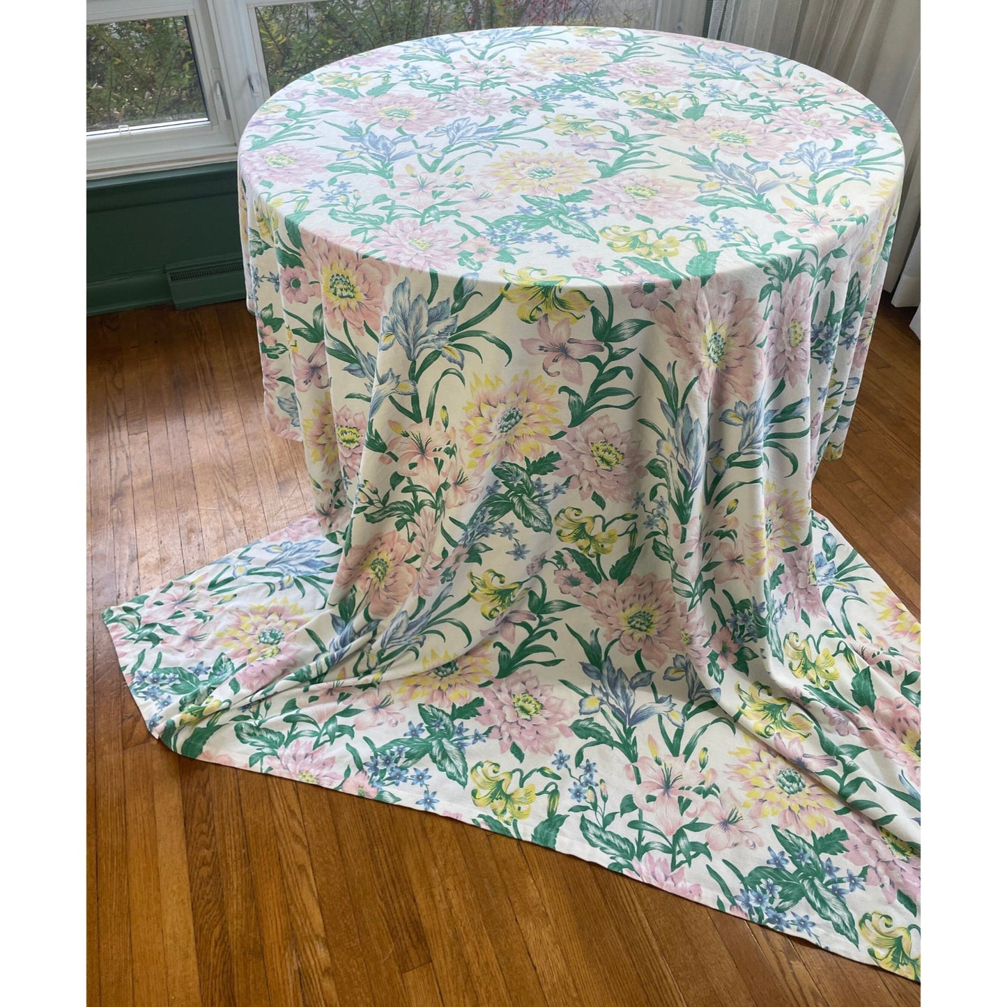 Vintage 80s flat sheet, flannel, large floral print, double/full size bed