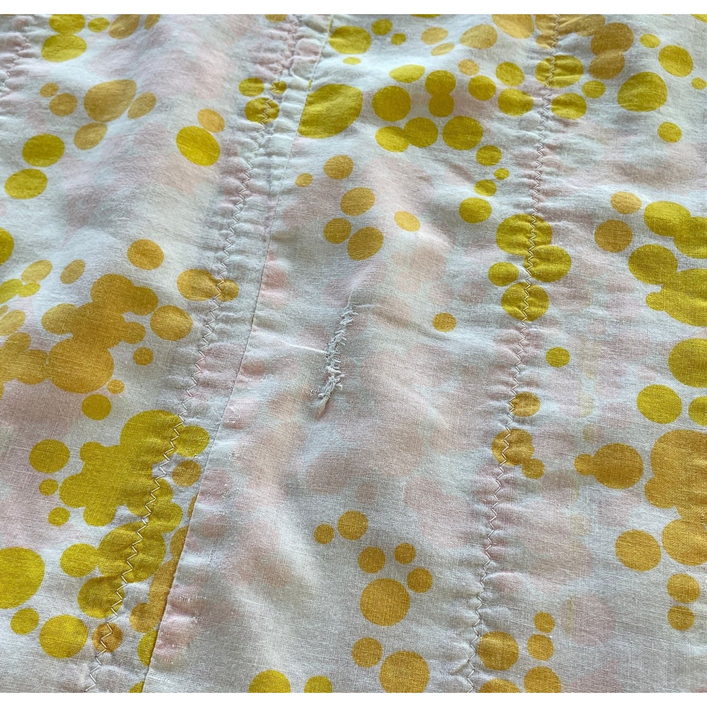 Vintage 70s handmade quilt, twin size