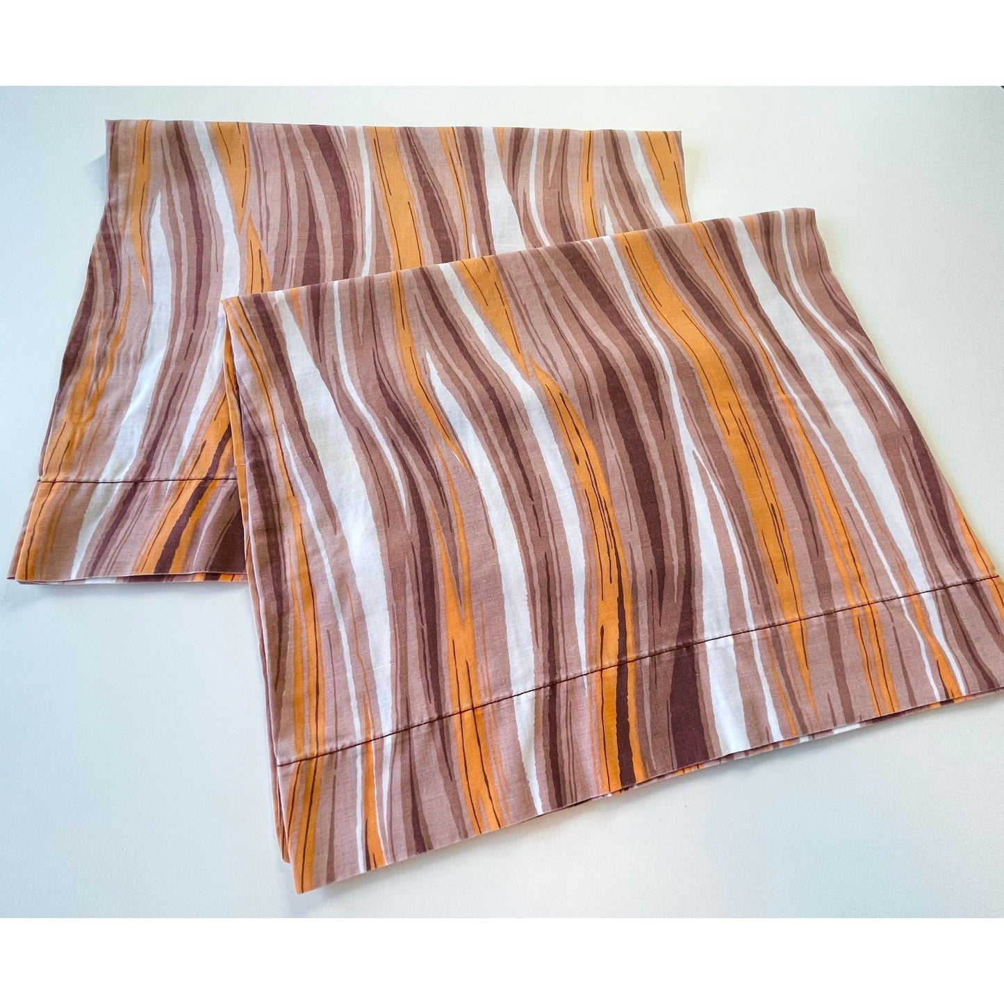 Vintage 70s pillowcases set, Wabasso