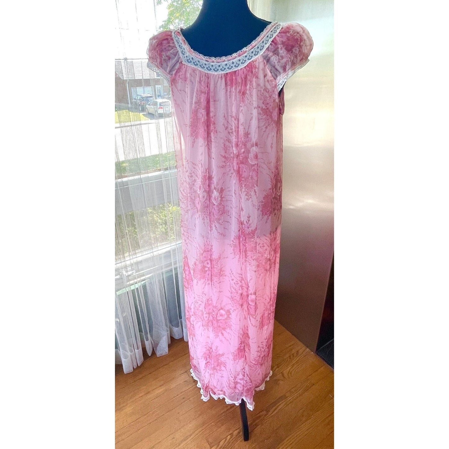 vintage 70s nightgown, pink floral double layers