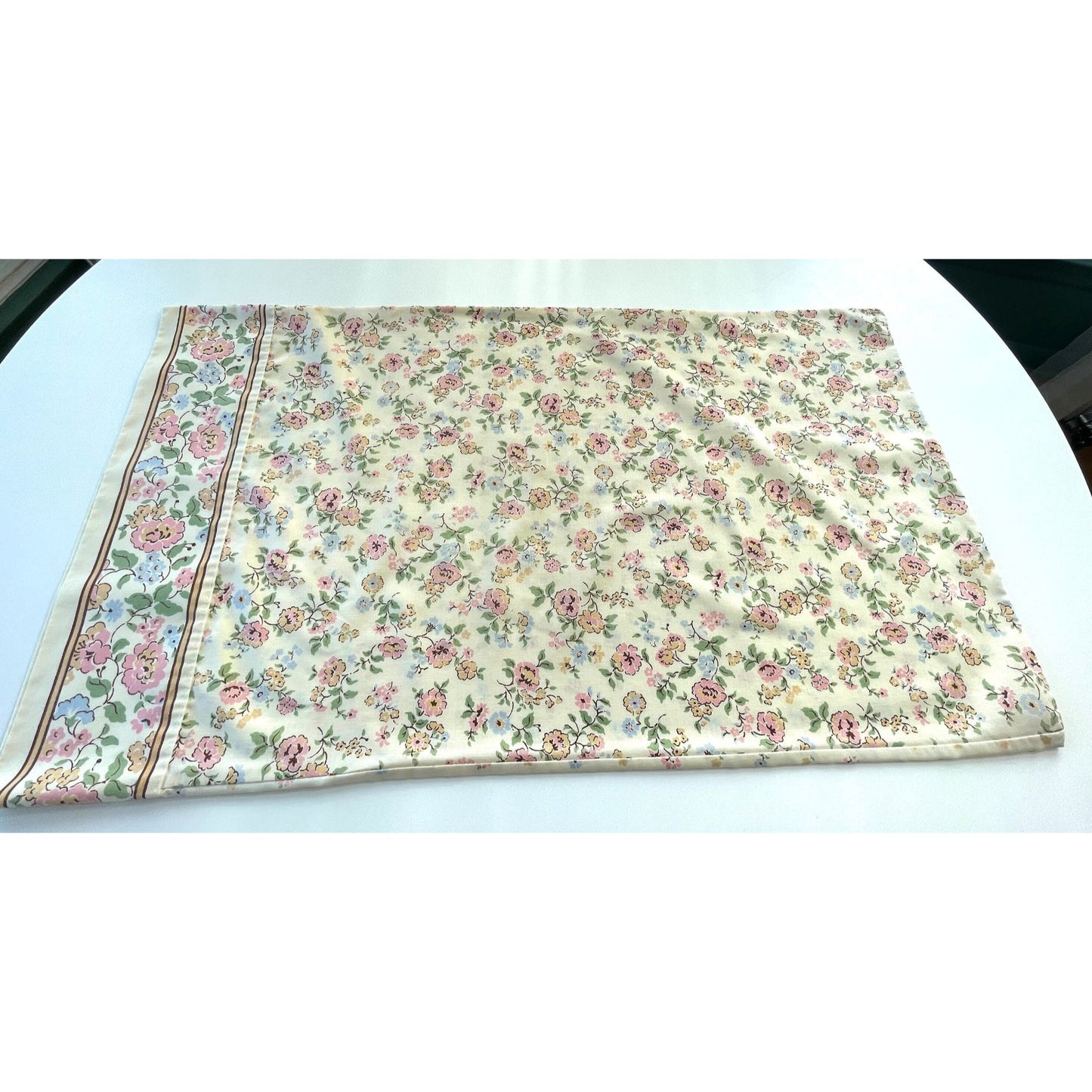 Vintage 80s pillowcase, pink and orange flowers with greenery