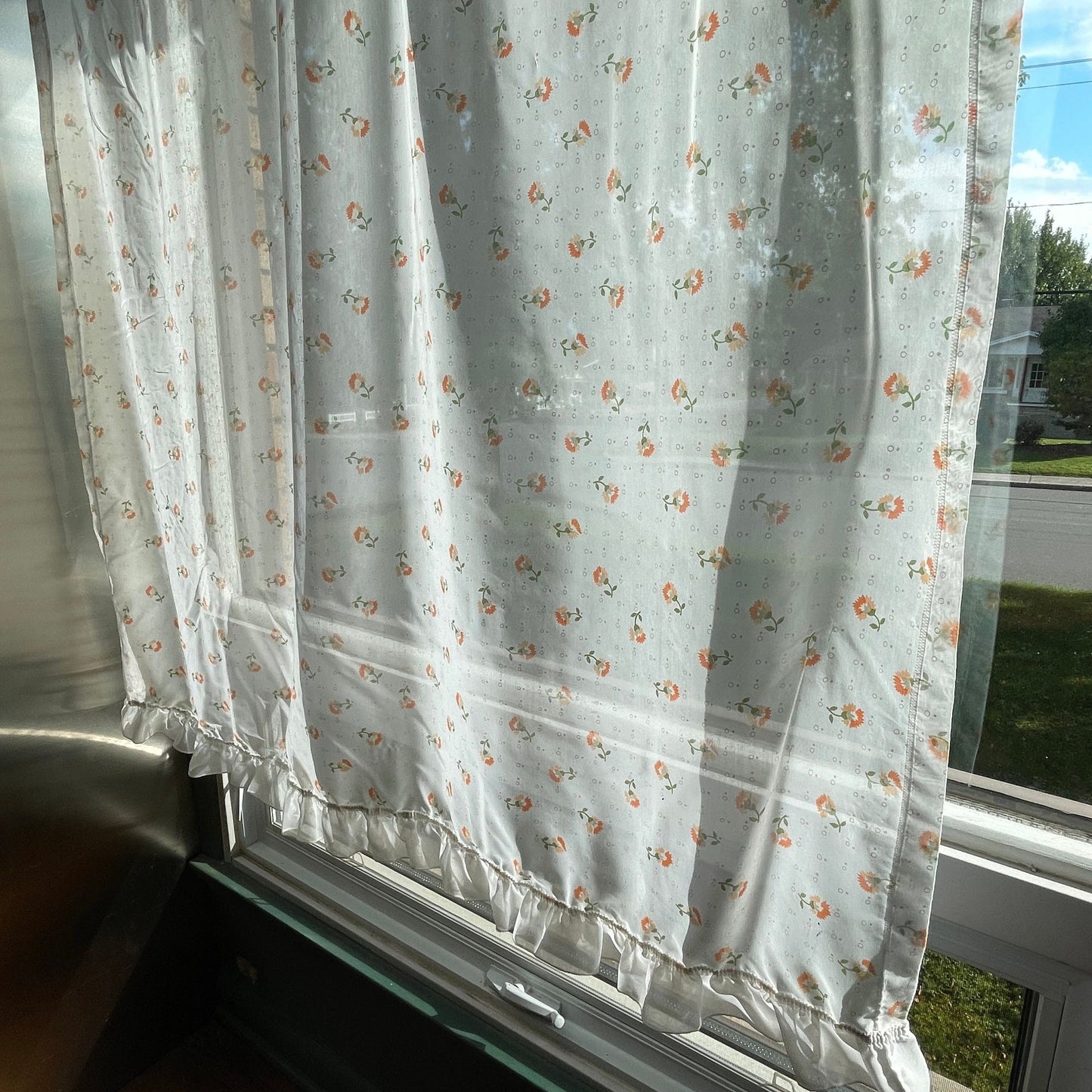 Vintage 80s curtain, sheer green yellow floral, single panel