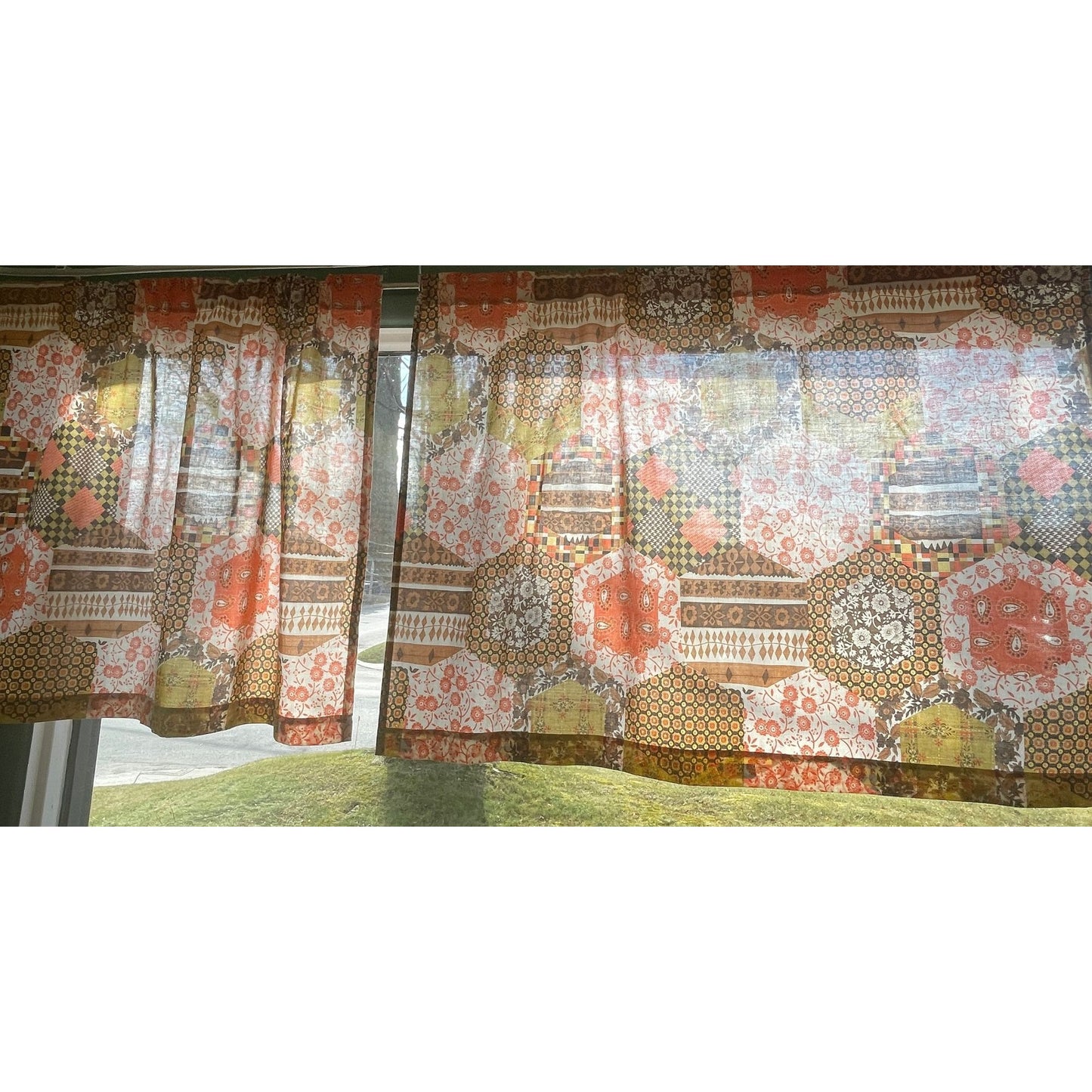 Vintage 70s faux patchwork pattern, orange and brown curtains