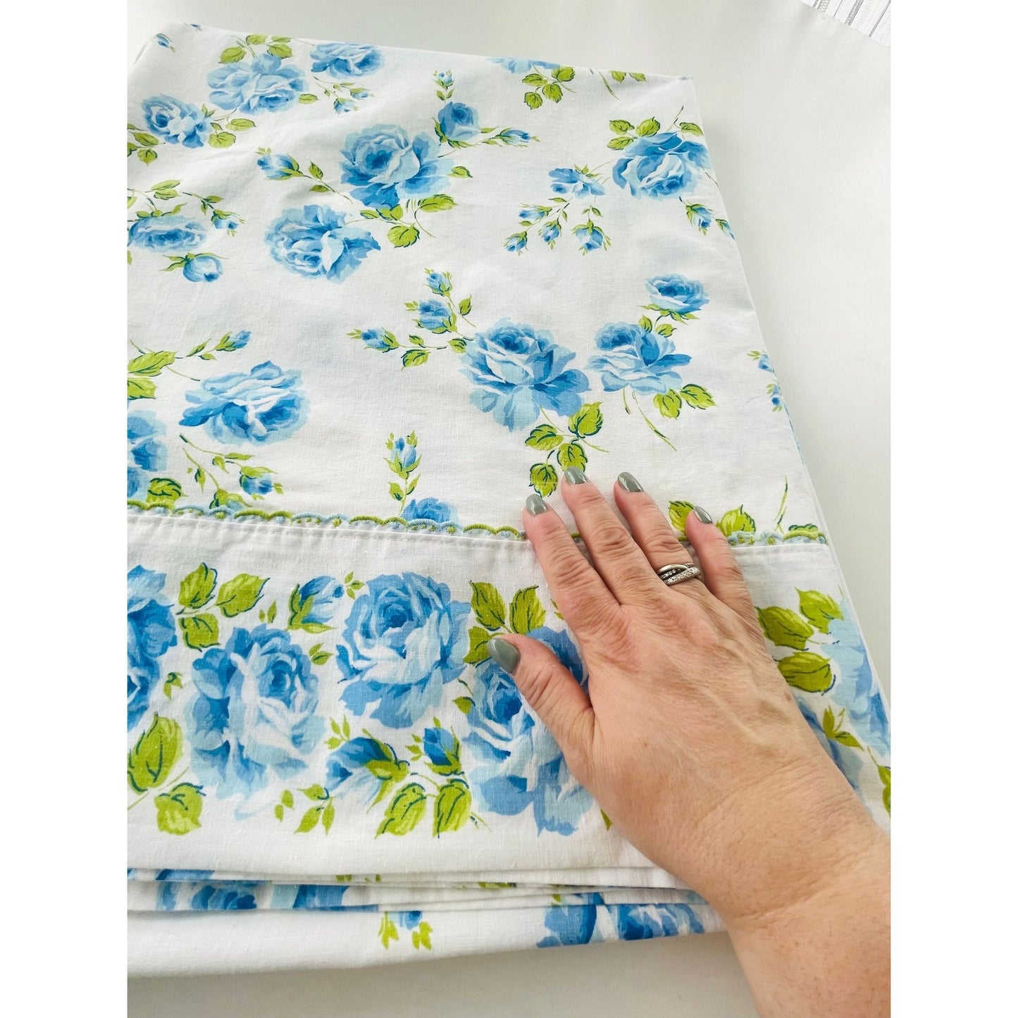 Vintage 70s flat sheet, twin size bed, Wabasso