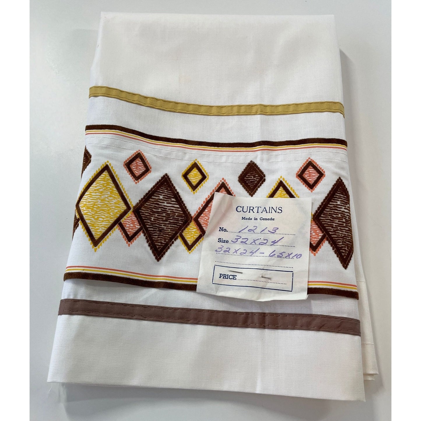 Vintage 60s short curtain, flocked fabric