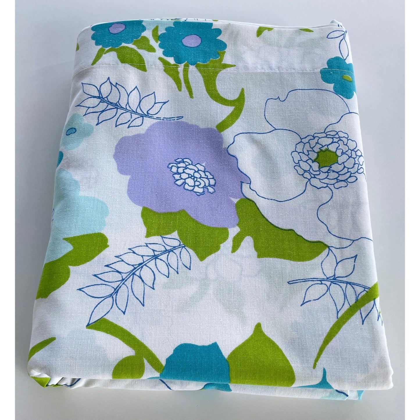 Vintage 70s flat sheet, queen / double size bed, TruPrest