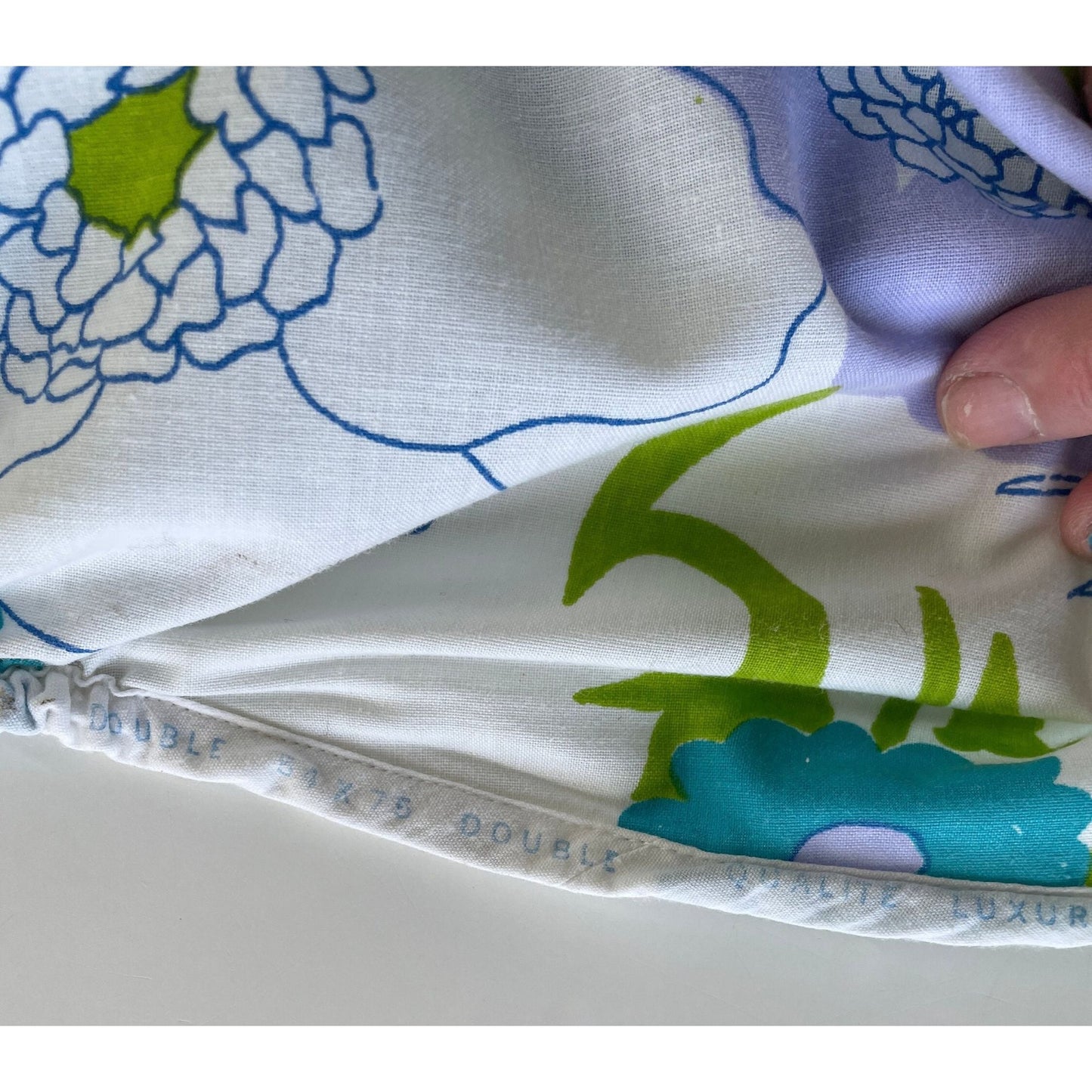 Vintage 70s fitted sheet, full / double size bed, TruPrest